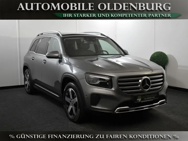Mercedes-Benz GLB 200