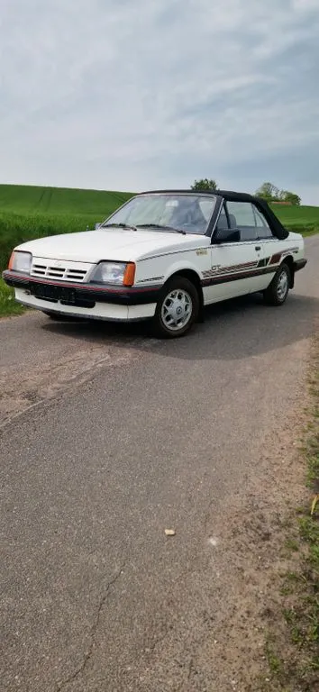 Opel Ascona