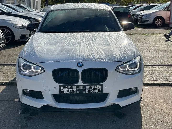 BMW 118