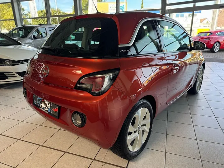 Opel Adam