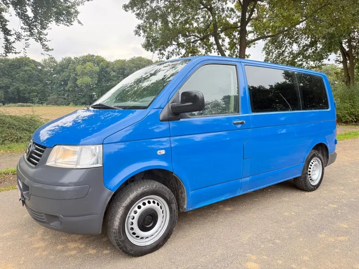 Volkswagen T5 Transporter