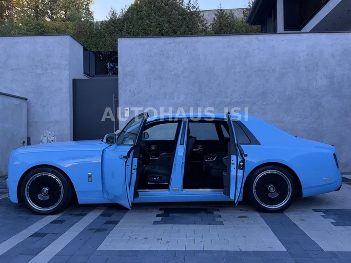 Rolls-Royce Phantom