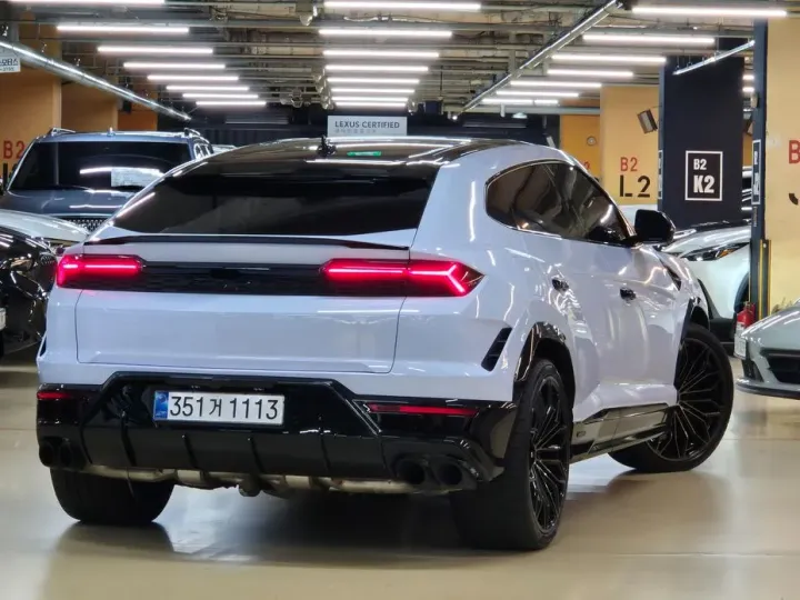 Lamborghini Urus