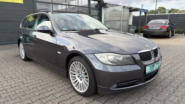 BMW 325