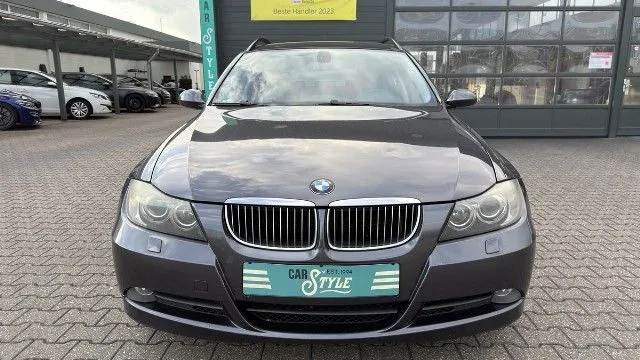 BMW 325