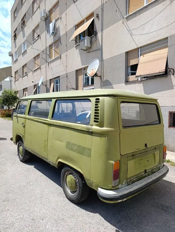 Volkswagen T2