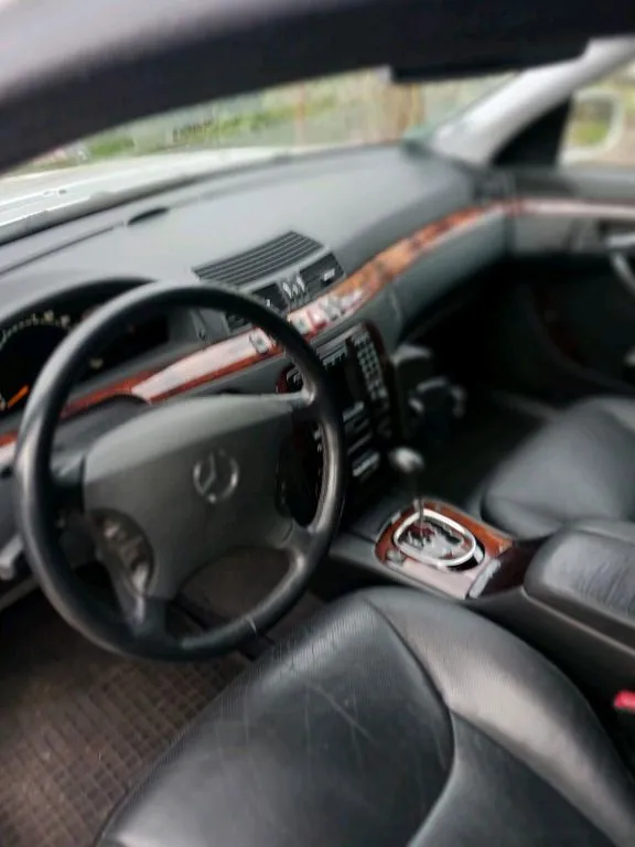 Mercedes-Benz S 320