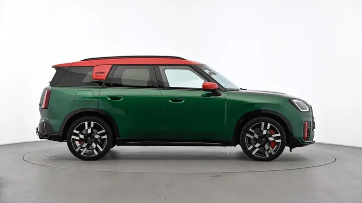 MINI John Cooper Works Countryman