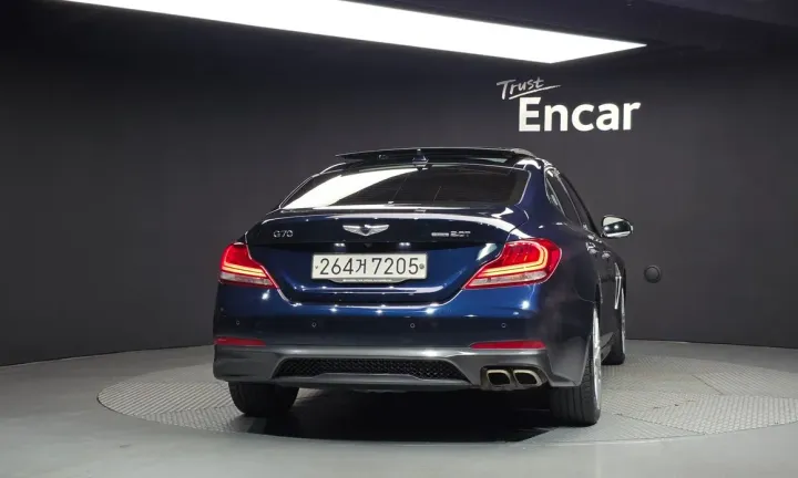 Genesis G70