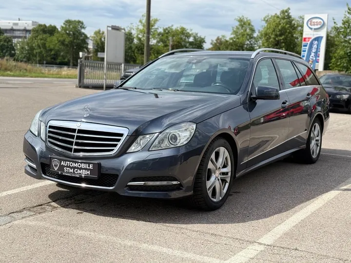 Mercedes-Benz E 200
