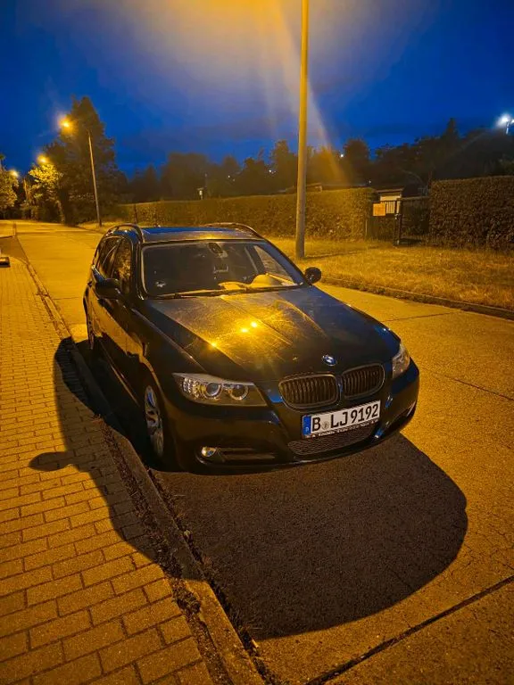 BMW 320