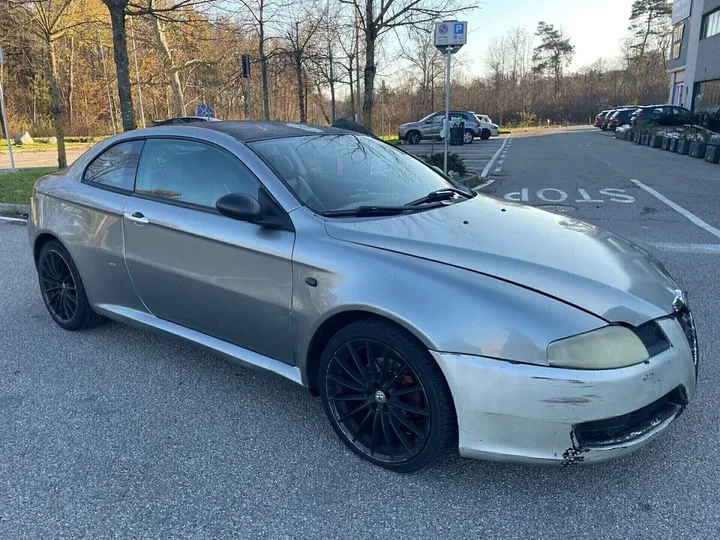 Alfa Romeo GT