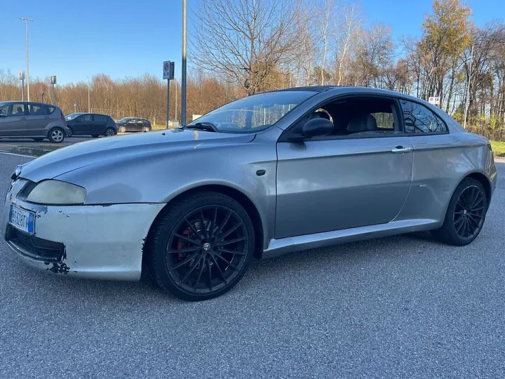 Alfa Romeo GT