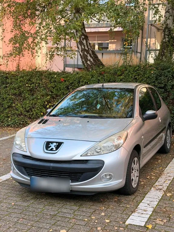 Peugeot 206