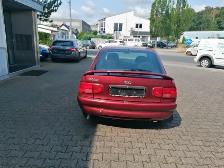 Ford Escort