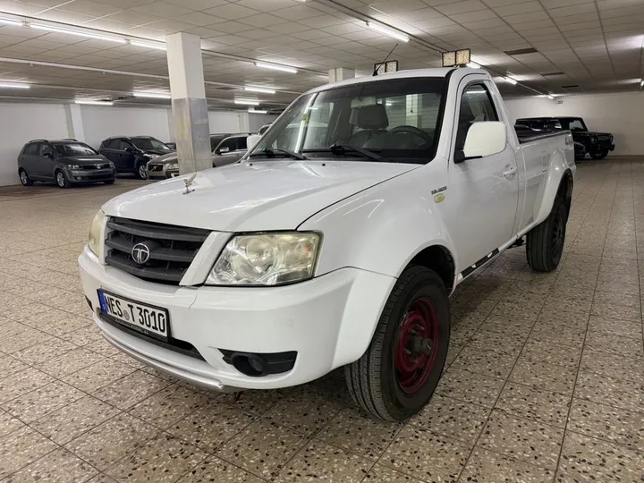 Tata Xenon