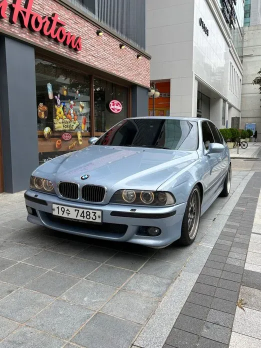 BMW M5
