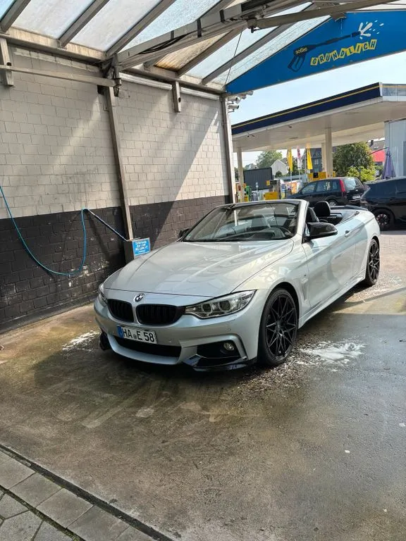 BMW 428