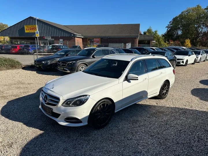 Mercedes-Benz E 200
