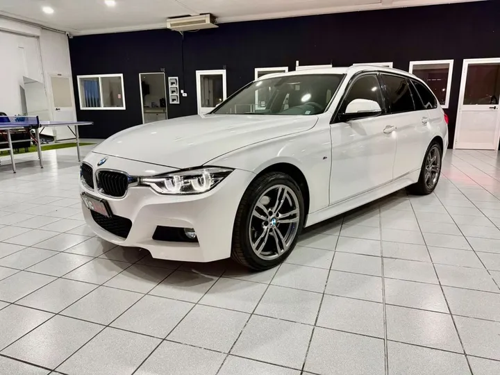BMW 320