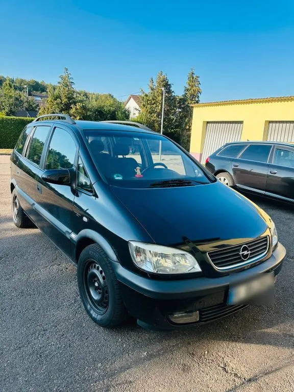 Opel Zafira