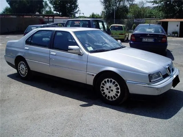 Alfa Romeo 164