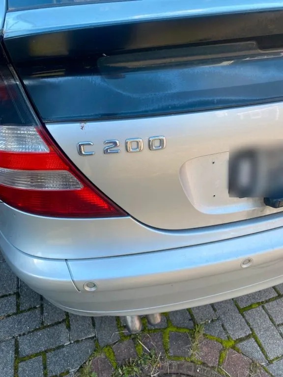 Mercedes-Benz C 200