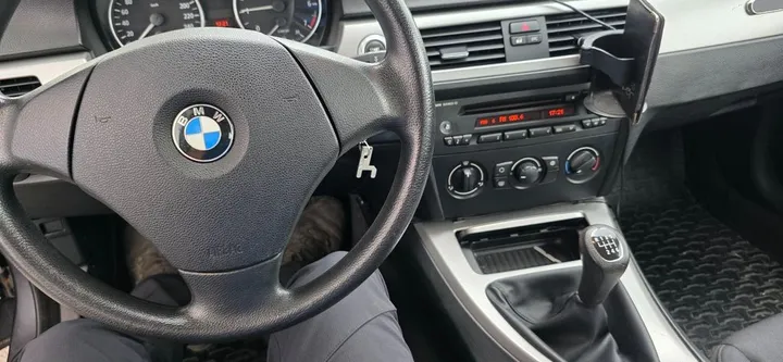 BMW 320