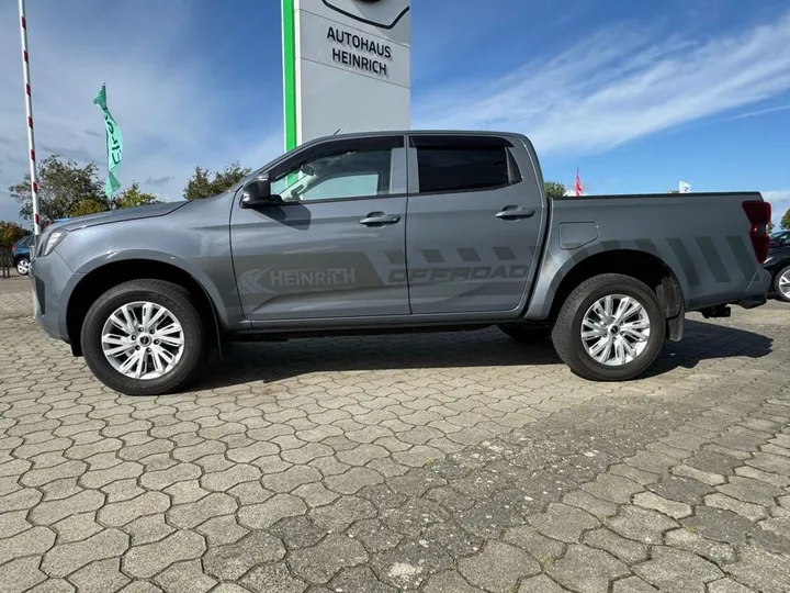 Isuzu D-Max
