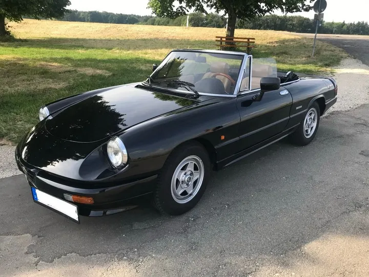 Alfa Romeo Spider