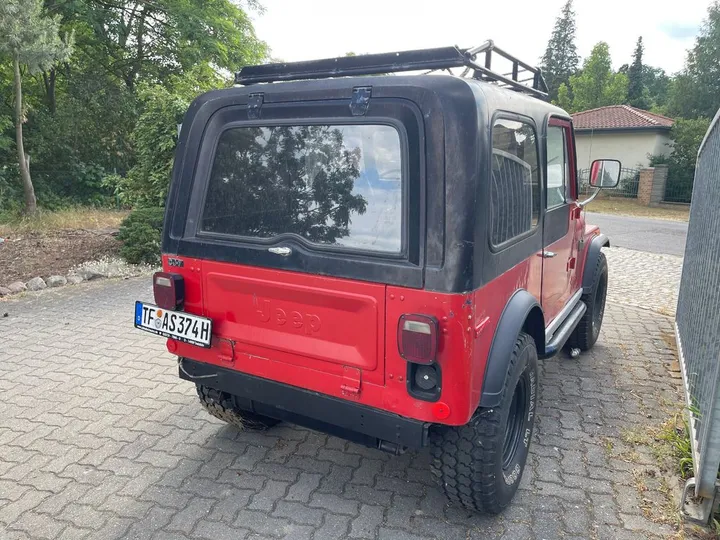 Jeep CJ