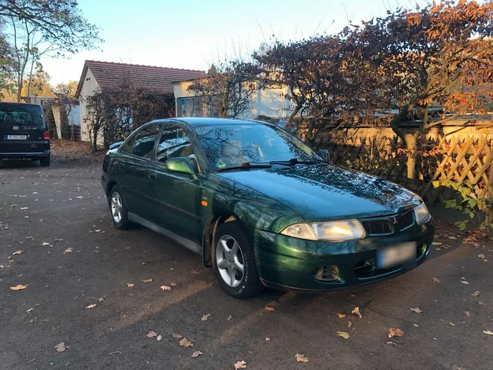 Mitsubishi Carisma
