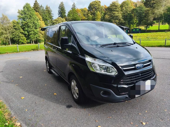 Ford Tourneo Custom