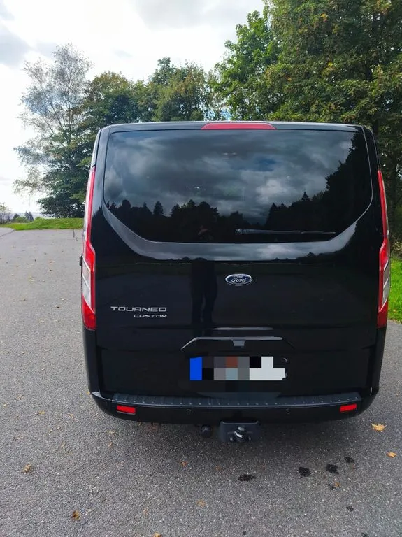 Ford Tourneo Custom