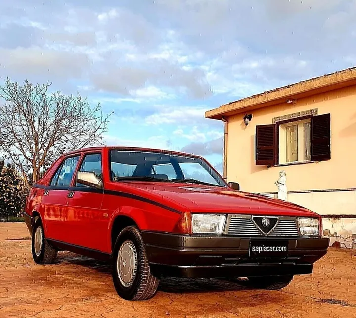 Alfa Romeo 75