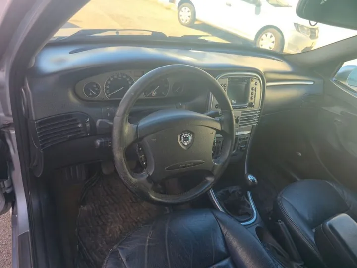 Lancia Lybra