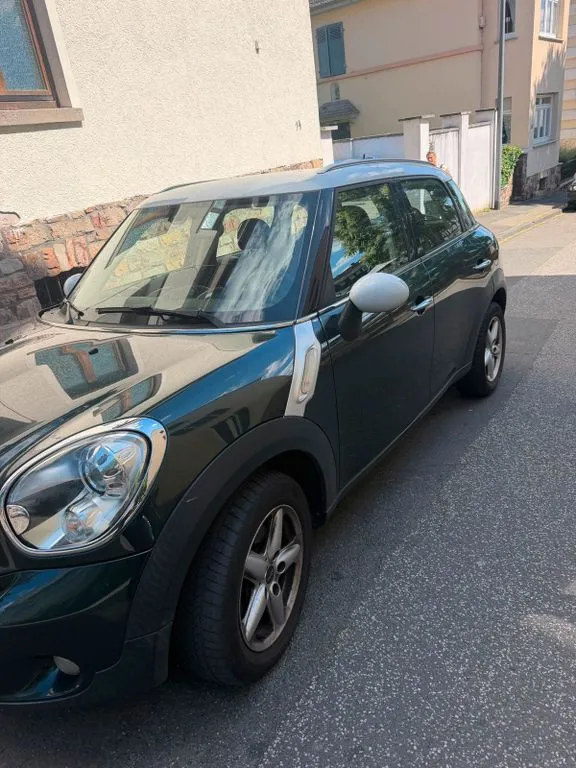 MINI Cooper Countryman