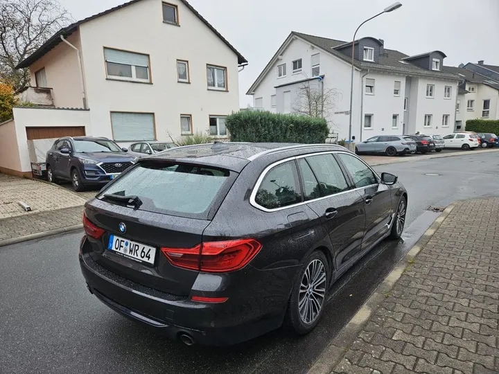 BMW 530