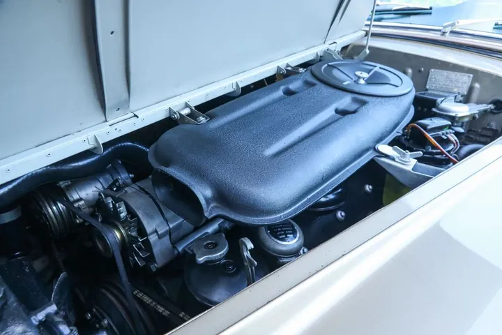 Rolls-Royce Silver Cloud