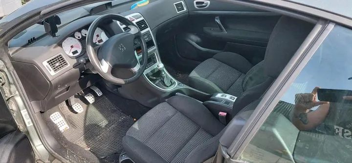 Peugeot 205