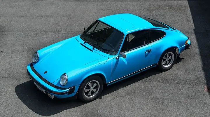 Porsche 911