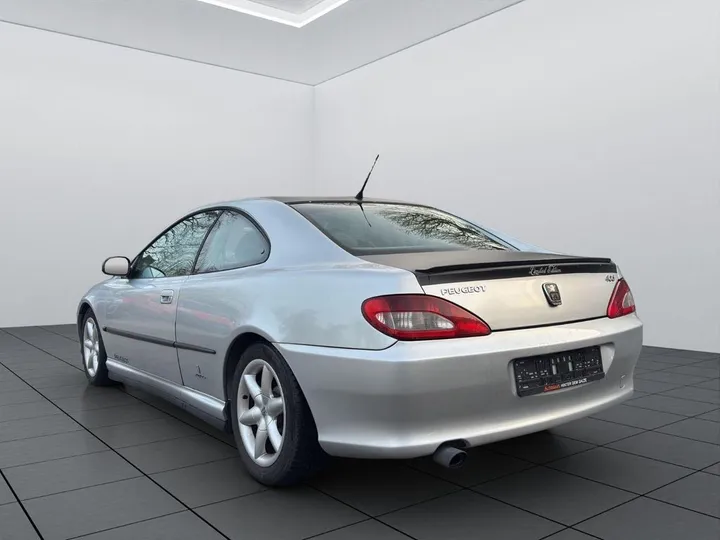 Peugeot 406