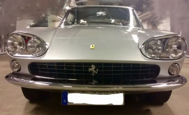 Ferrari 330