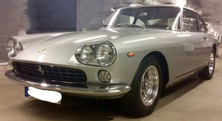 Ferrari 330