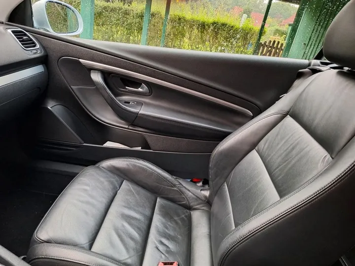 Volkswagen Eos