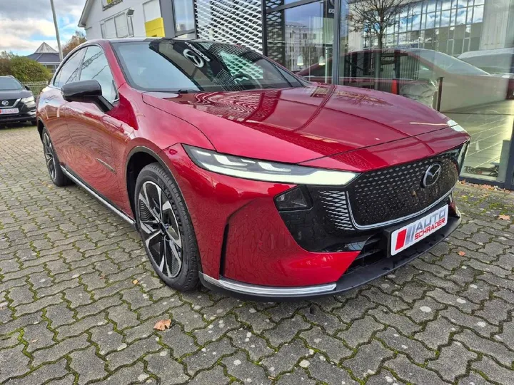 Mazda 6e