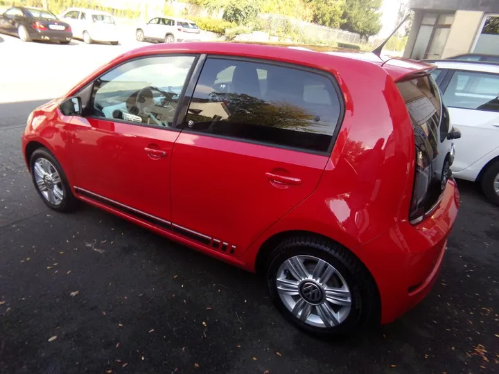Volkswagen up!