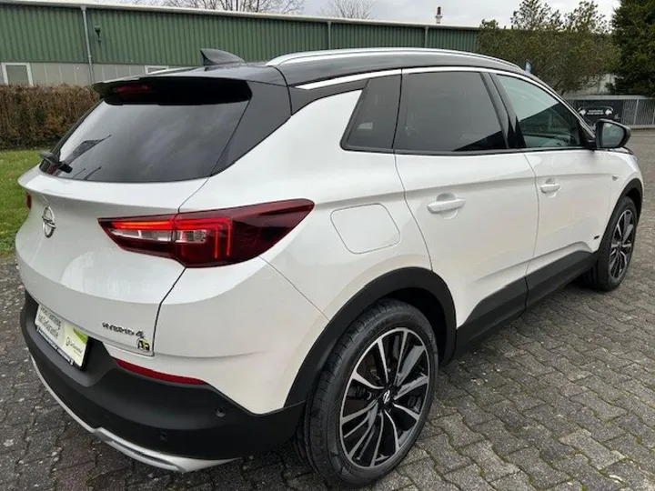 Opel Grandland (X)
