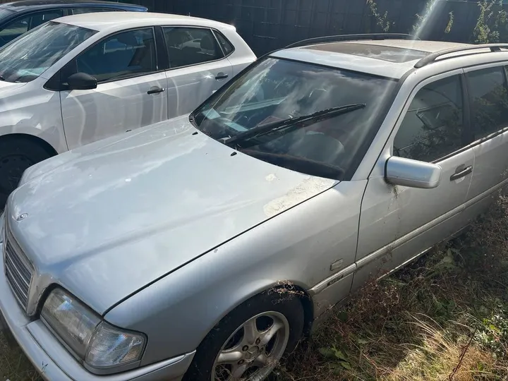 Mercedes-Benz C 280