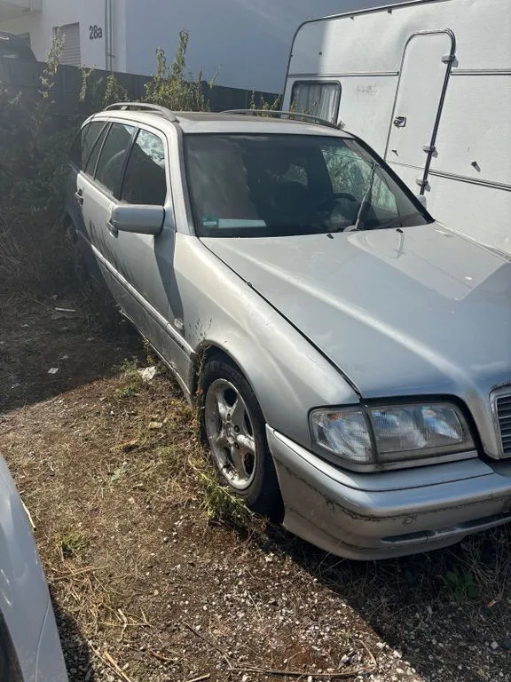 Mercedes-Benz C 280
